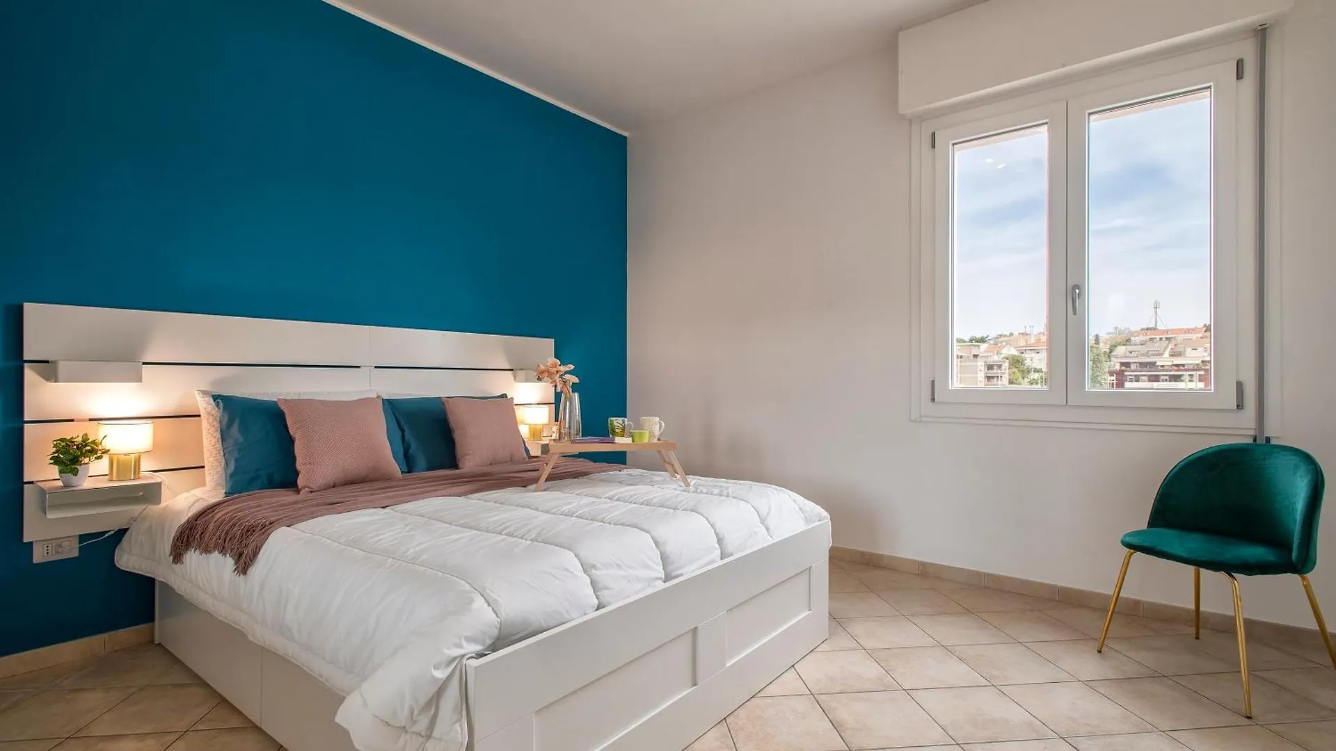 Sardinia Re - Emerald House Sassari