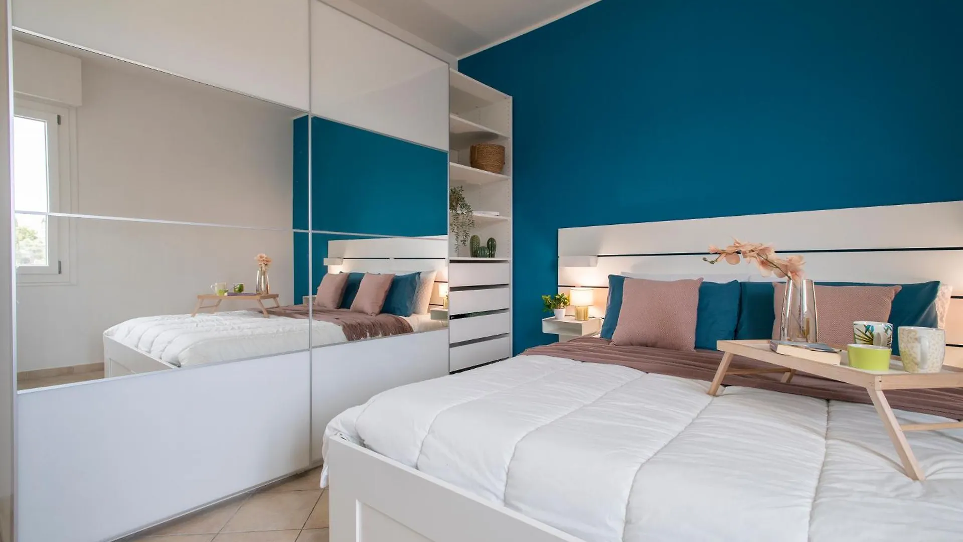 Sardinia Re - Emerald House Sassari 0*,  Italien