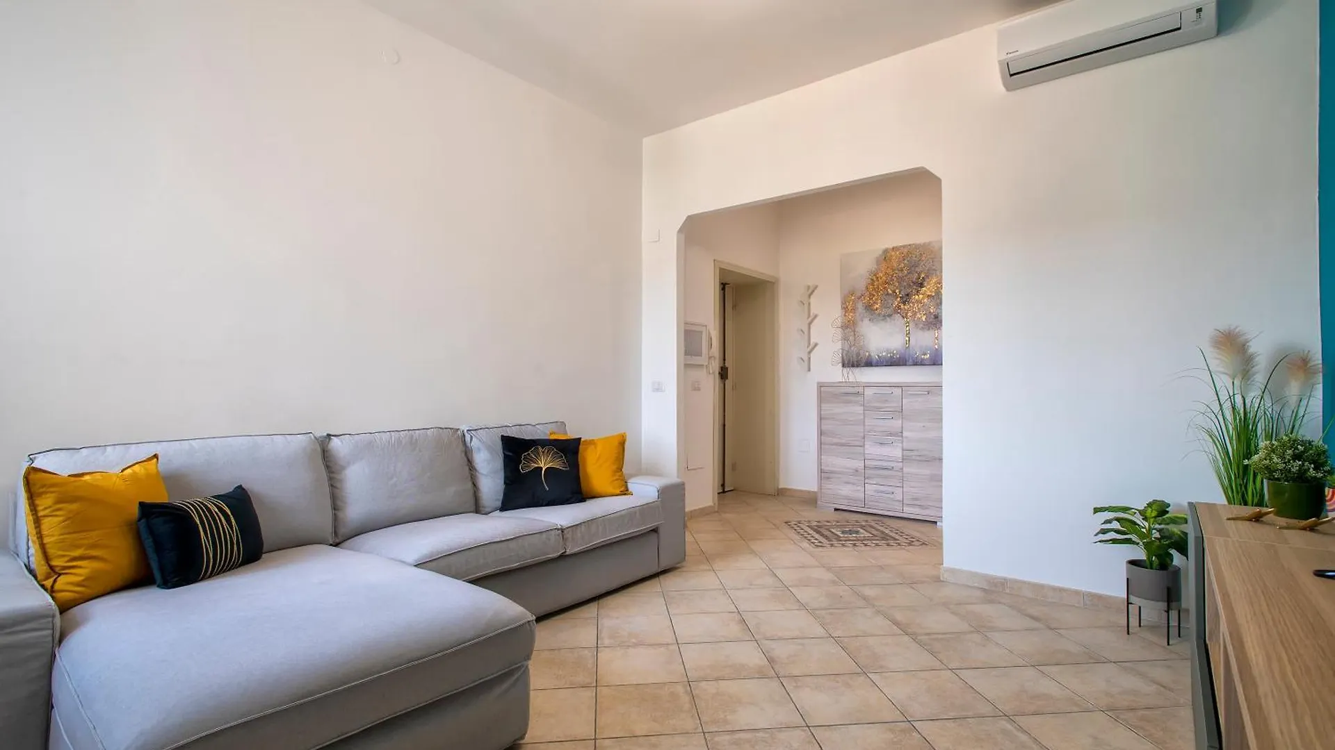 Sardinia Re - Emerald House Sassari Italien